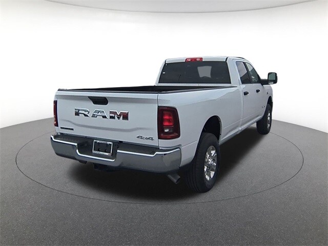 2025 Ram 3500 Big Horn photo 4