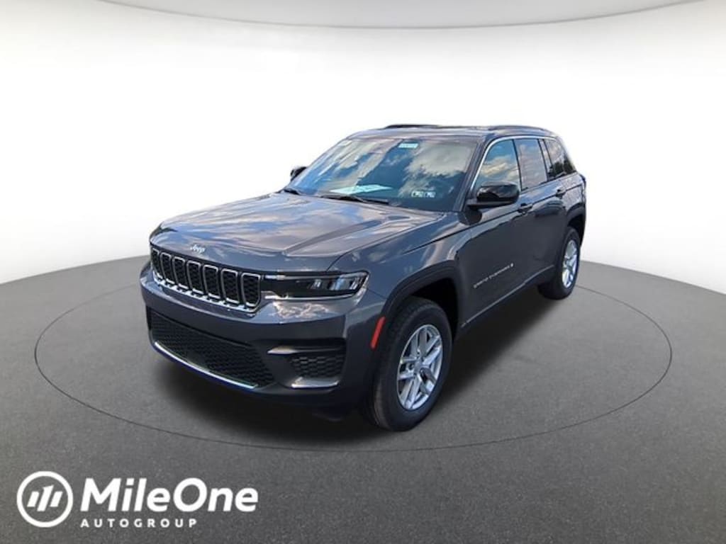 New 2025 Jeep Grand Cherokee LAREDO X 4X4 Sport Utility