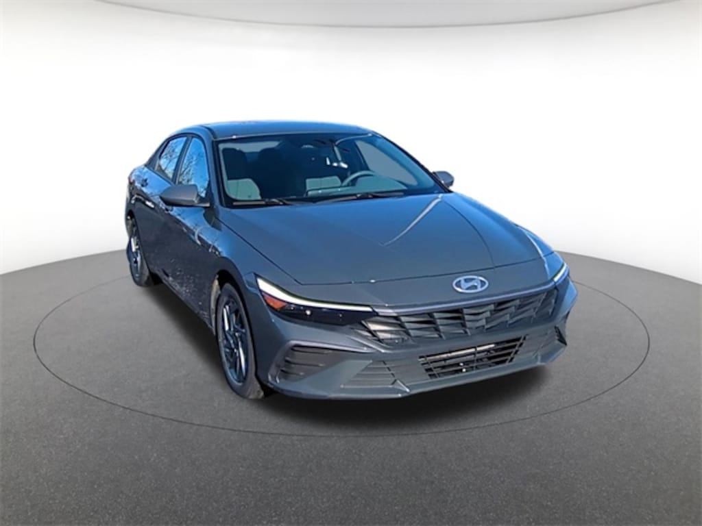 Used 2024 Hyundai Elantra SEL Sedan