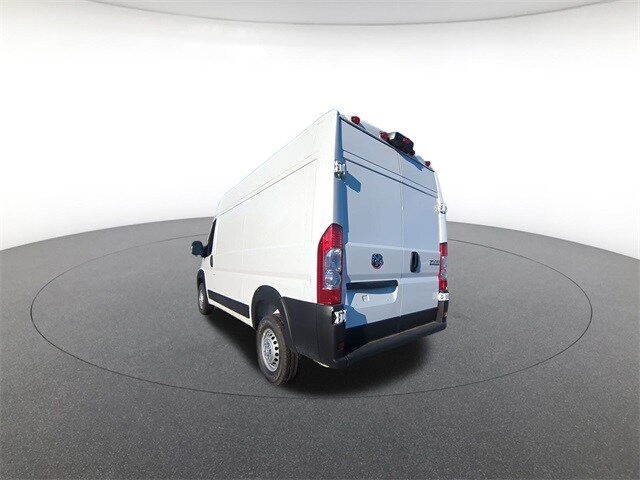 2025 Ram ProMaster 1500 Base Cargo Van photo 3
