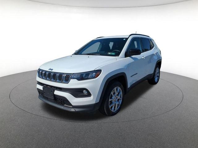 2023 Jeep Compass Latitude Lux