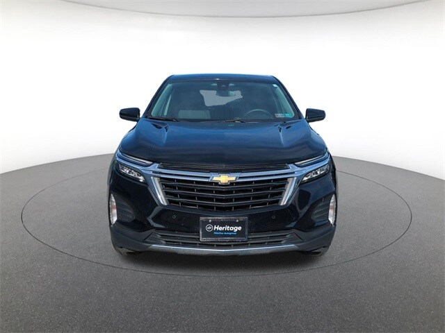 2024 Chevrolet Equinox LT photo 2