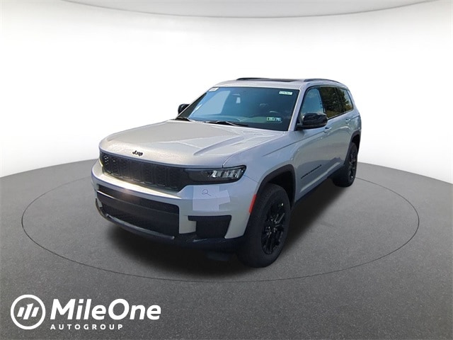 2025 Jeep Grand Cherokee L Altitude's photo