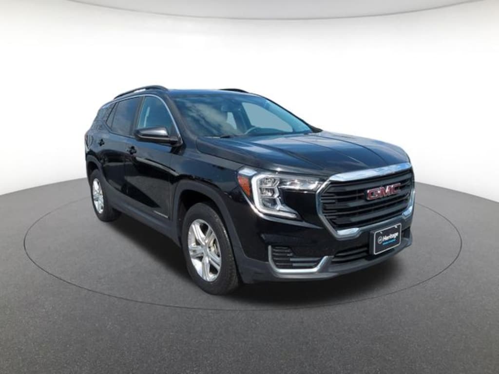 Used 2022 GMC Terrain SLE SUV