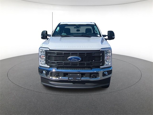 2024 Ford F-250 photo 2