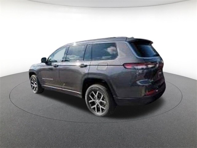 2025 Jeep Grand Cherokee Altitude X photo 3