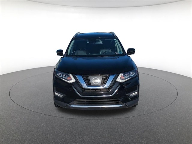 Used 2017 Nissan Rogue SL with VIN JN8AT2MV6HW256458 for sale in Harrisburg, PA