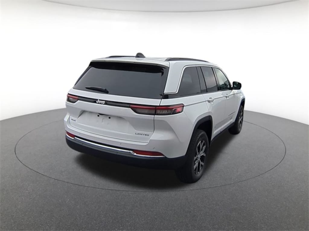 New 2025 Jeep Grand Cherokee Limited Sport Utility