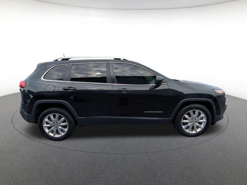 Used 2016 Jeep Cherokee Limited SUV