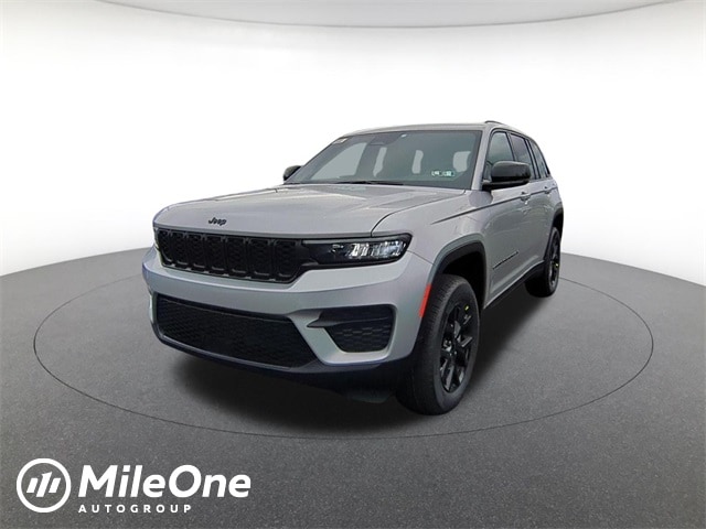 2025 Jeep Grand Cherokee Altitude's photo