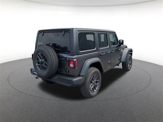 2025 Jeep Wrangler Sport photo 4