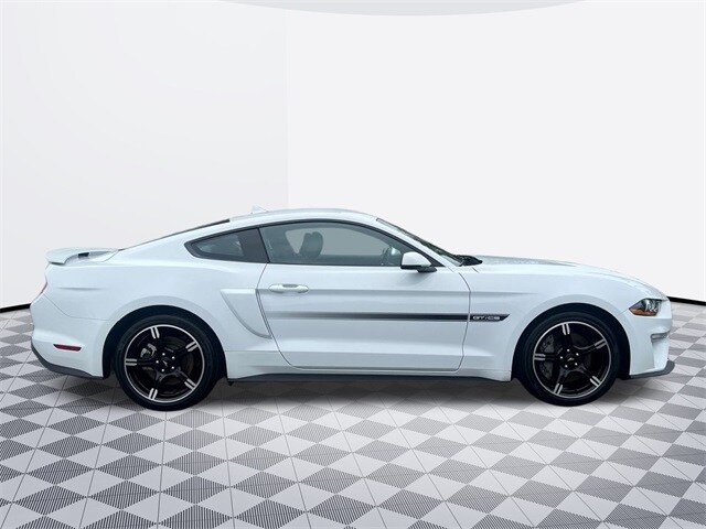 2021 Ford Mustang GT Premium photo 4