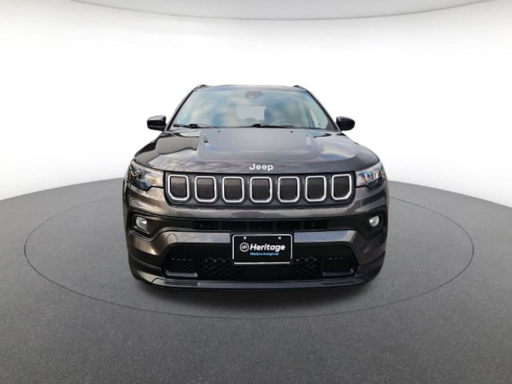 Used 2022 Jeep Compass Latitude Lux SUV