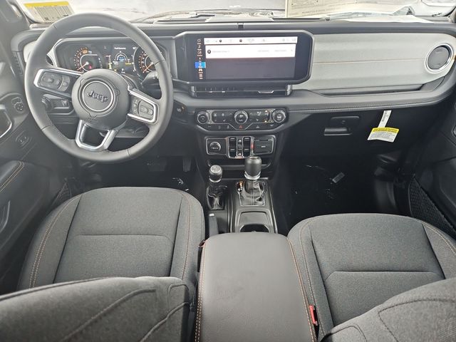 2025 Jeep Wrangler 4-Door Sahara - Photo 7