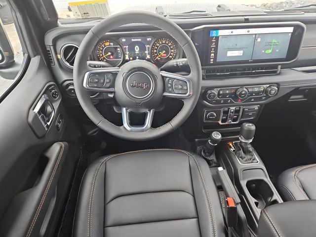 2025 Jeep Wrangler 4-Door Sahara - Photo 8