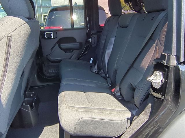 2025 Jeep Wrangler 4-Door Sport S - Photo 10