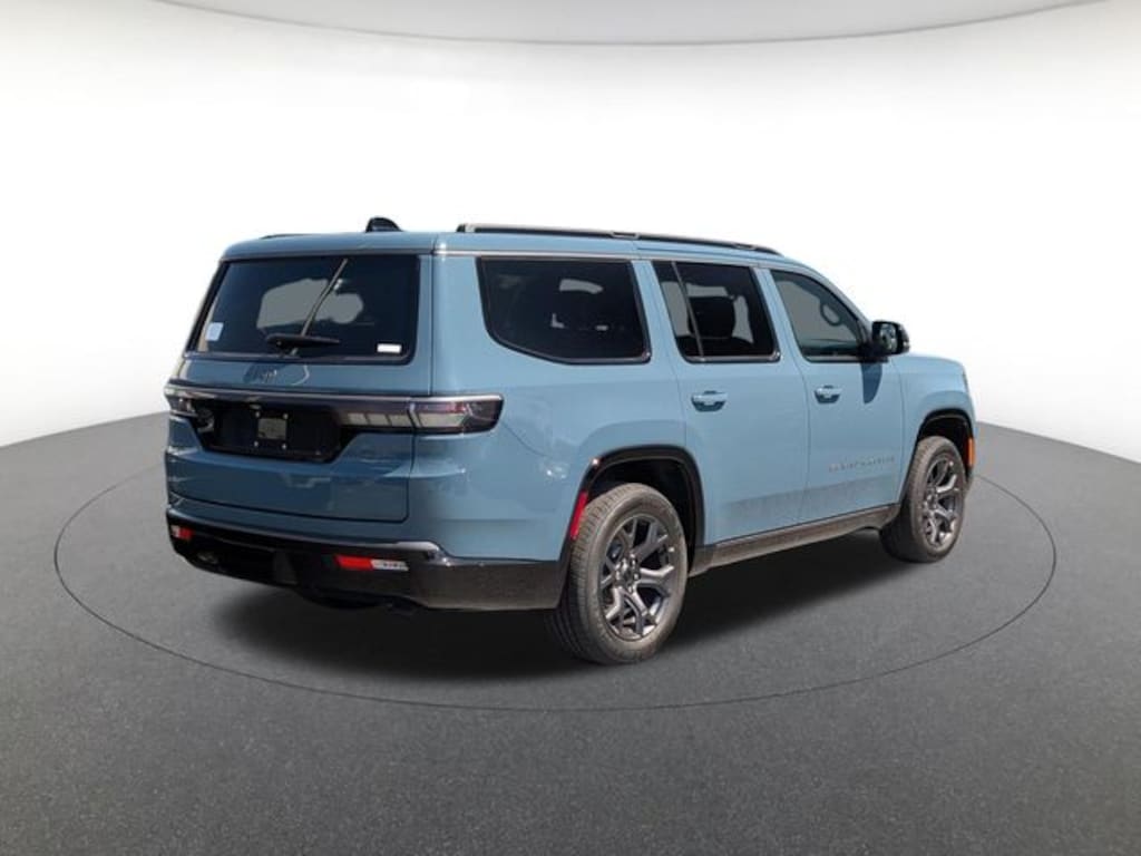 New 2026 Jeep Grand Wagoneer Limited Sport Utility