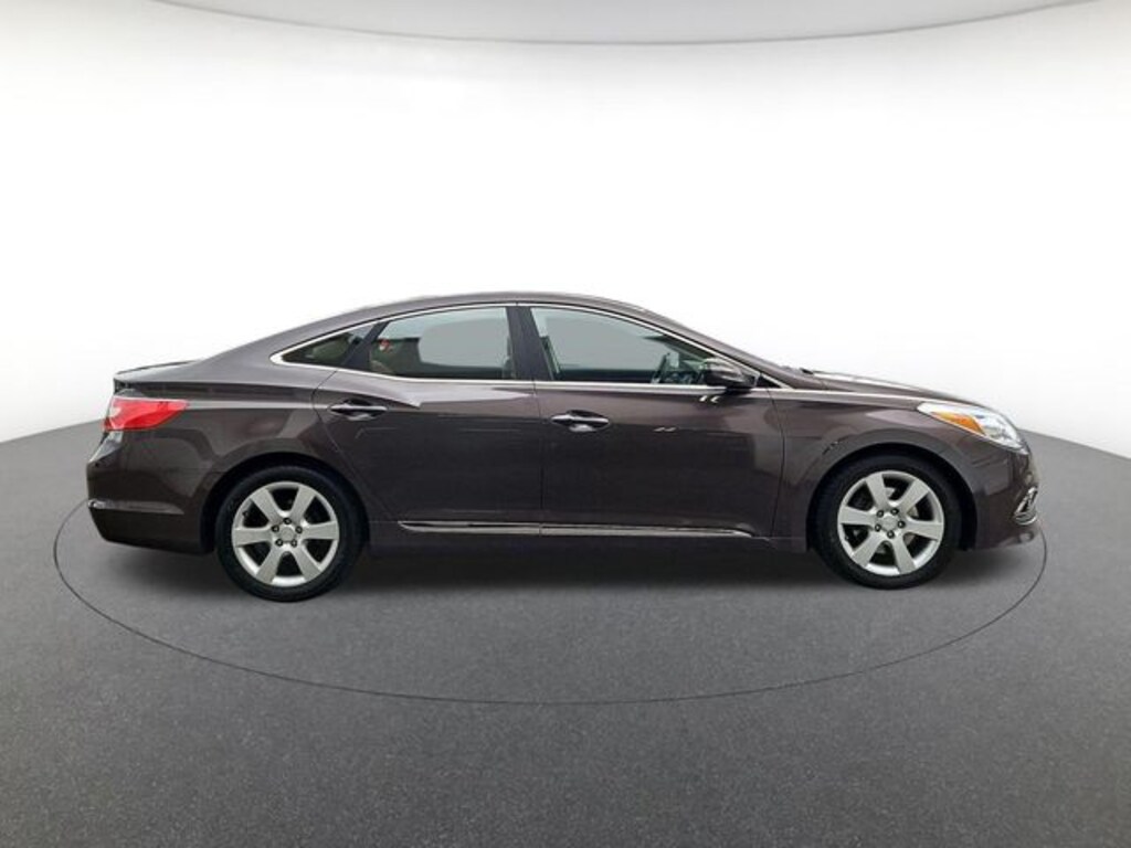 Used 2016 Hyundai Azera Base Sedan