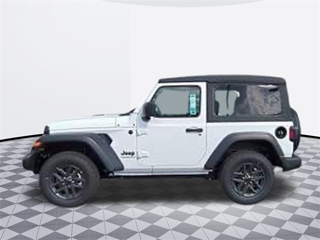 2025 Jeep Wrangler Sport photo 2
