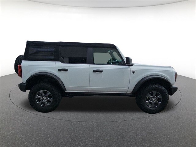 2023 Ford Bronco Big Bend photo 3