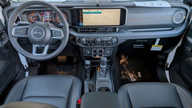 2025 Jeep Wrangler 4-Door Sahara - Photo 7