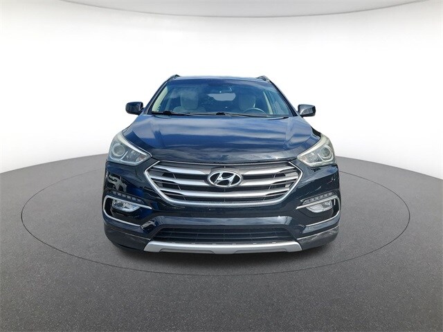 2017 Hyundai Santa Fe Sport Base photo 2