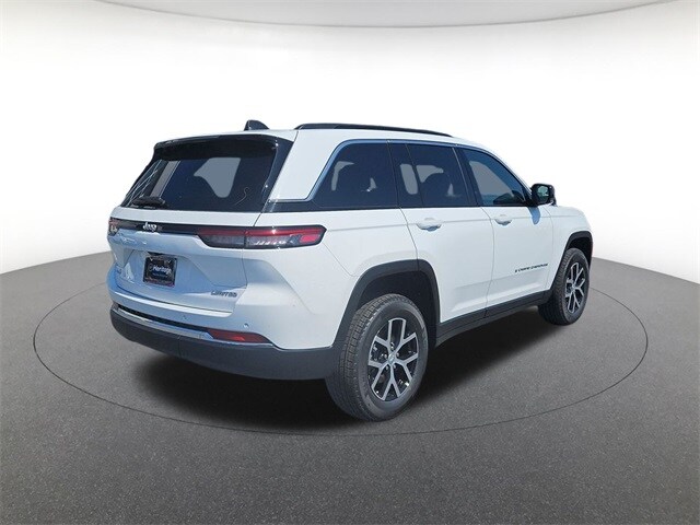 2025 Jeep Grand Cherokee Limited photo 4