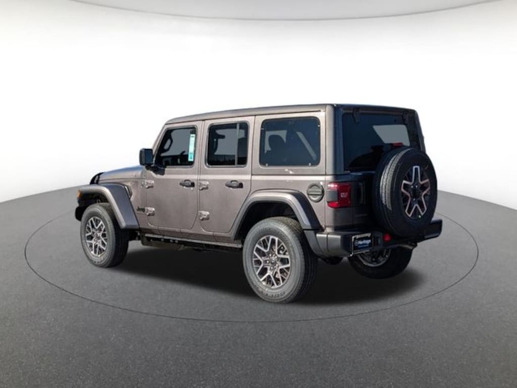 New 2026 Jeep Wrangler Sahara Sport Utility