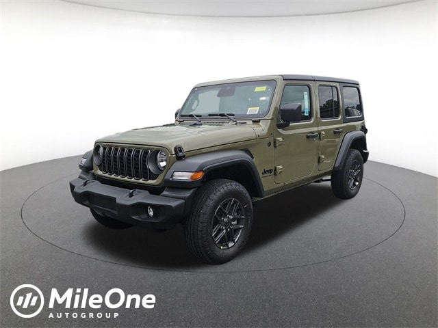 2025 Jeep Wrangler 4-Door Sport S's photo