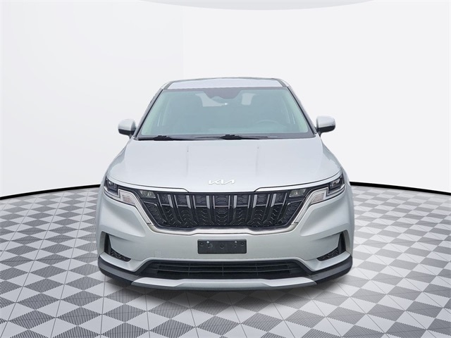 Used 2023 Kia Carnival LX Seat Pkg with VIN KNDNB4H36P6255135 for sale in Baltimore, MD