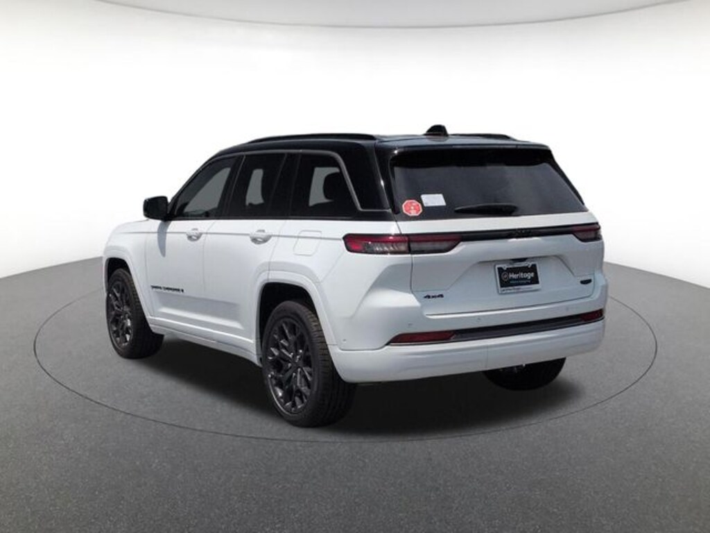 New 2026 Jeep Grand Cherokee Summit Sport Utility