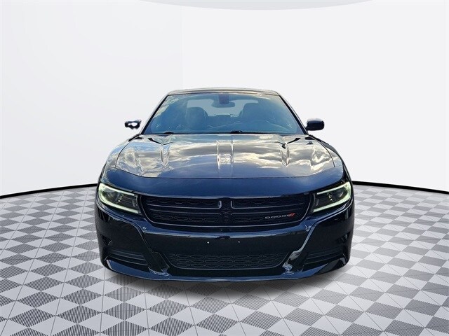 2022 Dodge Charger SXT photo 2