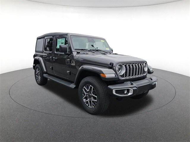 2025 Jeep Wrangler Sahara Sport photo 2