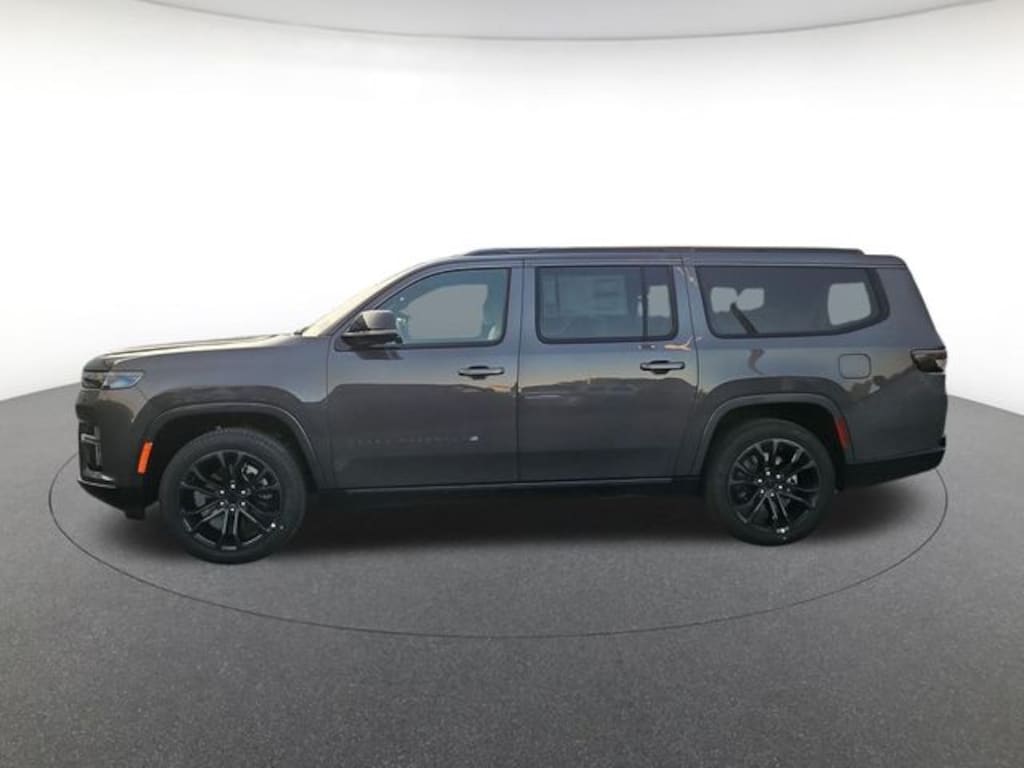 New 2026 Jeep Grand Wagoneer L Summit Sport Utility