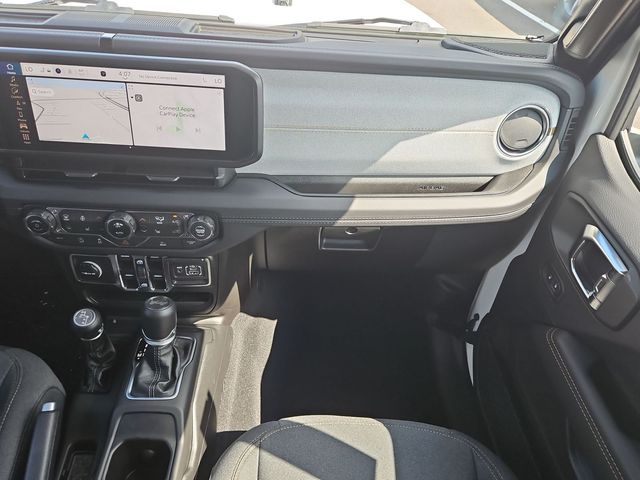 2025 Jeep Wrangler 4-Door Sahara - Photo 9