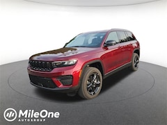 2025 Jeep Grand Cherokee Laredo Sport Utility
