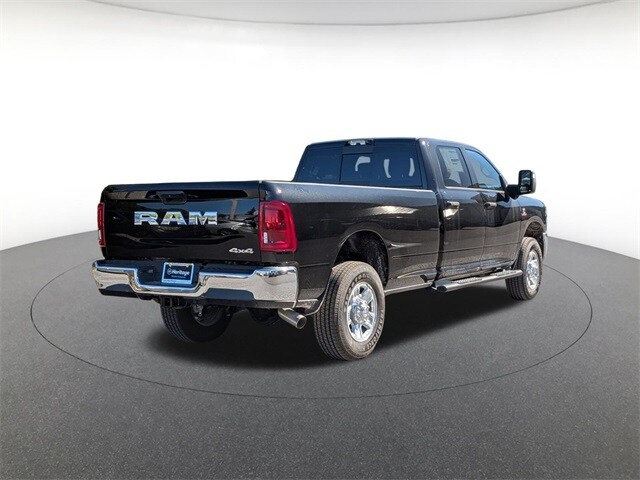 2026 Ram 3500 Tradesman photo 4