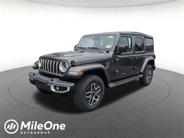 2025 Jeep Wrangler 4-Door Sahara's photo