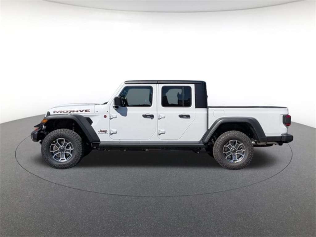 New 2025 Jeep Gladiator Mojave Pickup
