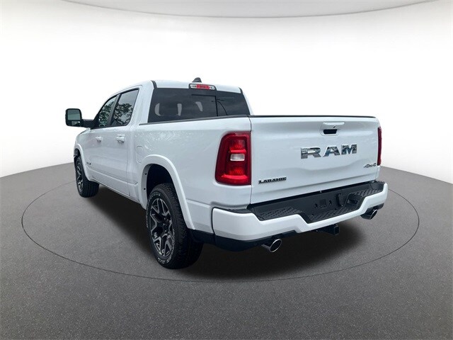 2026 Ram 1500 Laramie photo 3