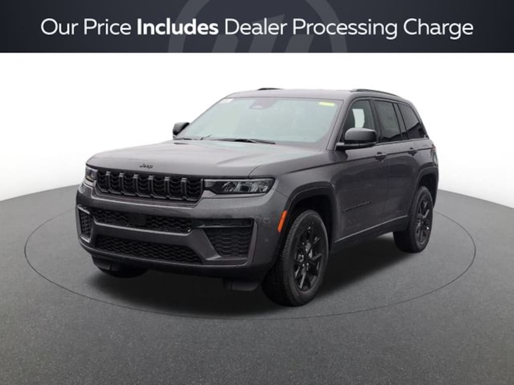 New 2026 Jeep Grand Cherokee Laredo Sport Utility