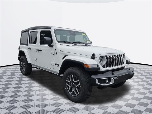 2025 Jeep Wrangler Sahara Sport photo 2