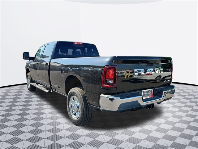 2025 Ram 2500 Tradesman photo 3