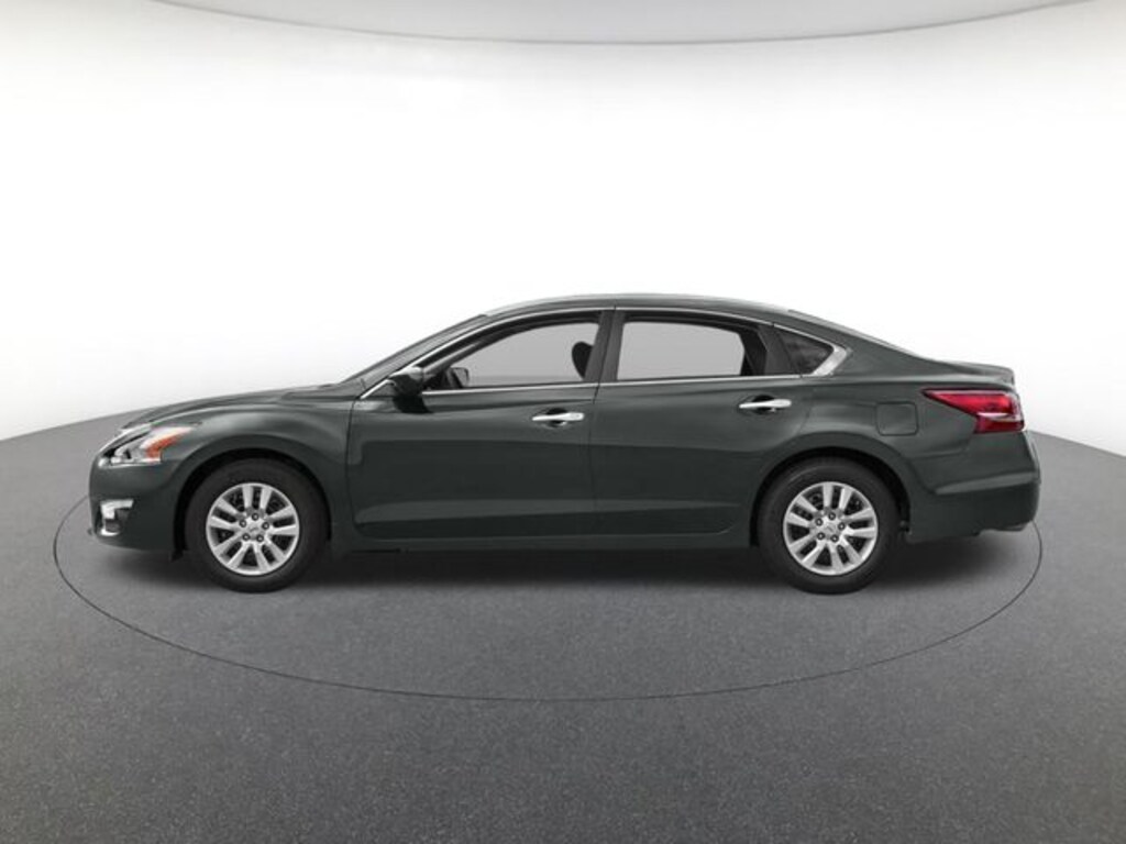 Used 2015 Nissan Altima 2.5 S Sedan