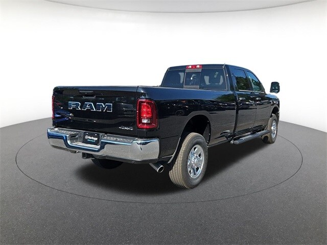 2025 Ram 2500 Tradesman photo 4