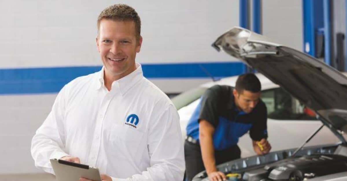 Mopar_Service_ServiceBay.jpg