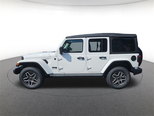 2025 Jeep Wrangler Sahara Sport photo 2