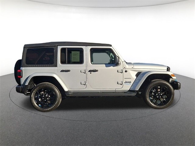 2022 Jeep Wrangler Unlimited Sahara 4xe photo 4