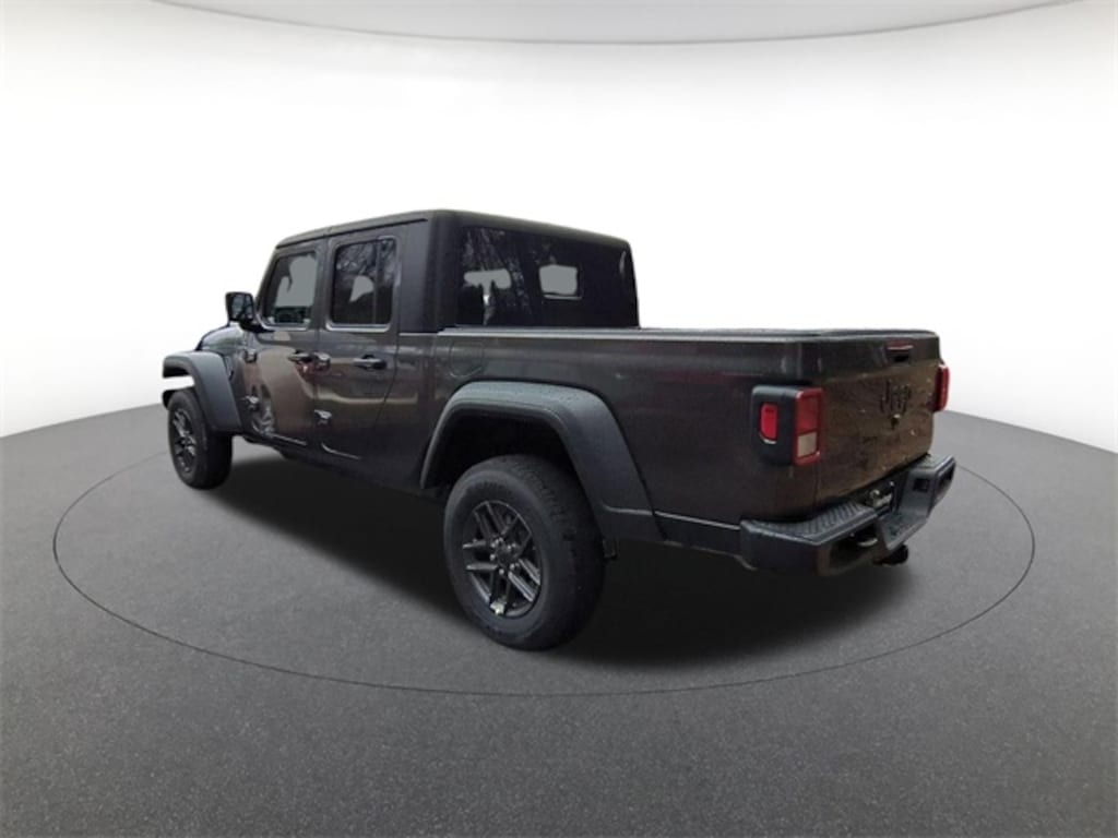 New 2025 Jeep Gladiator Sport Pickup