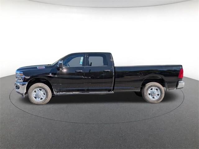 2026 Ram 3500 Tradesman photo 2